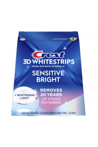 Bieliace pásiky Crest 3D Whitestrips SENSITIVE BRIGHT + Whitening Light